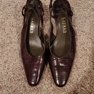 Lauren  Ralph Lauren brown leather short heels.